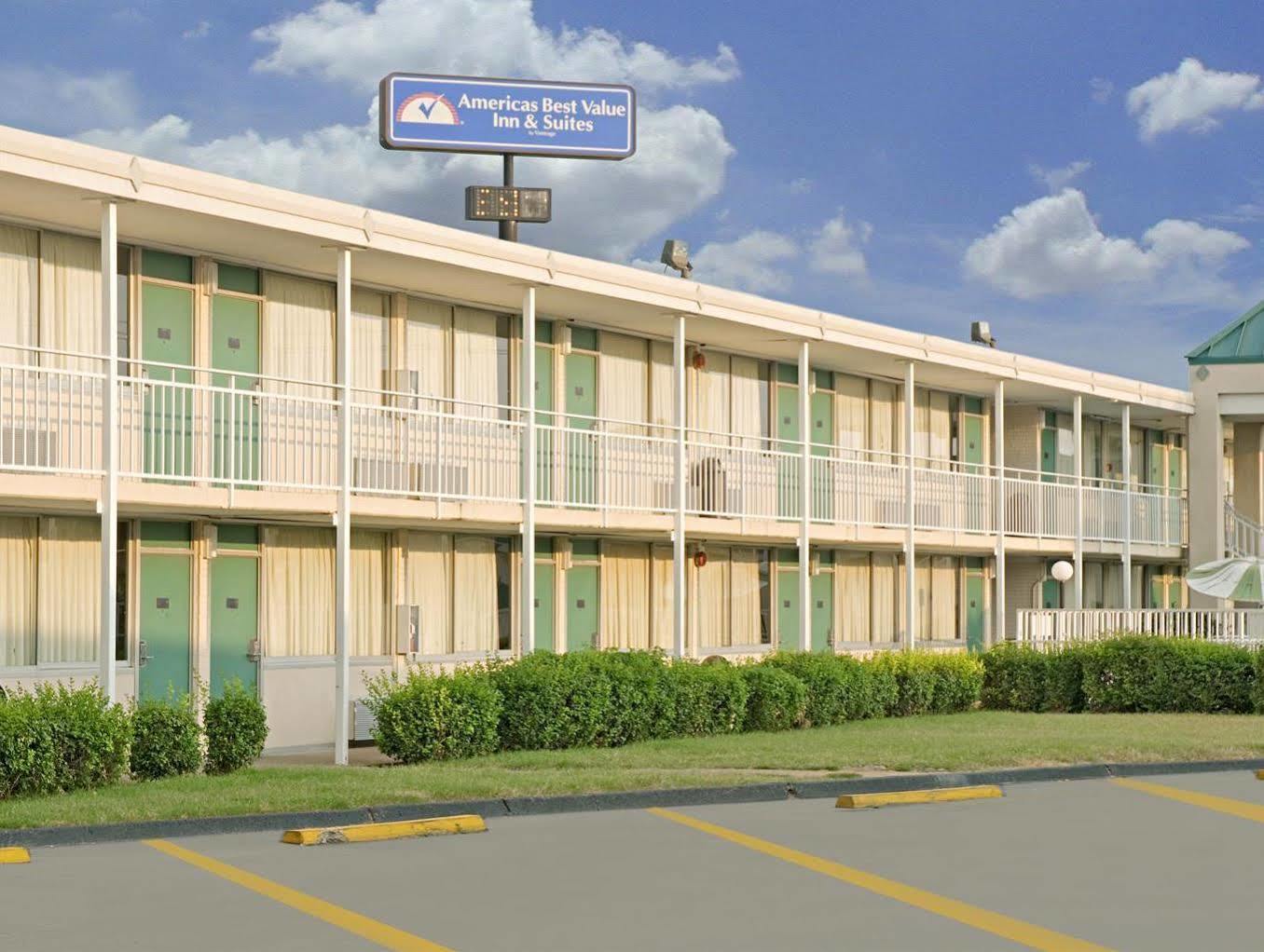 America'S Best Value Inn & Suites - Memphis/Graceland المظهر الخارجي الصورة