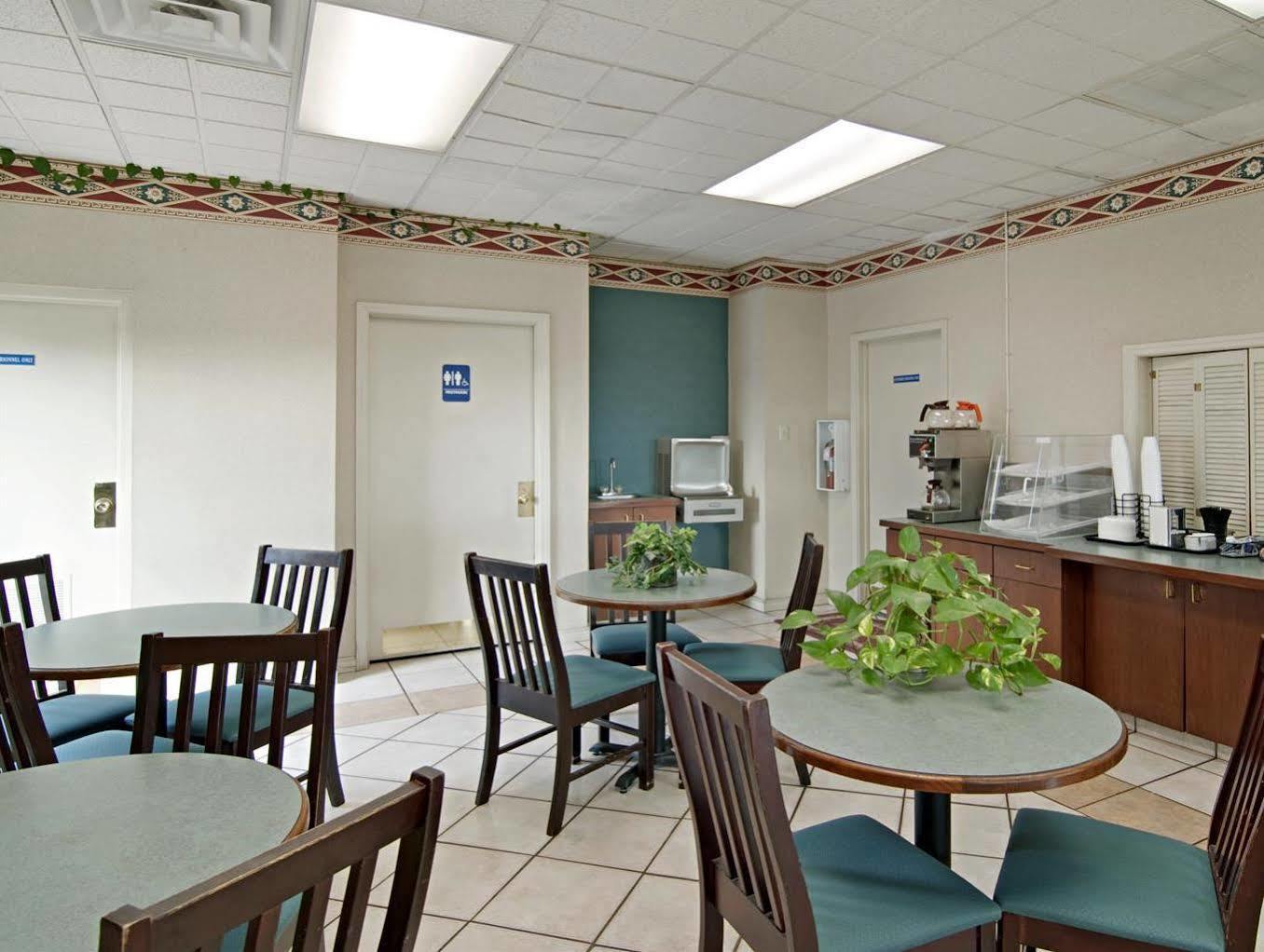 America'S Best Value Inn & Suites - Memphis/Graceland المظهر الخارجي الصورة